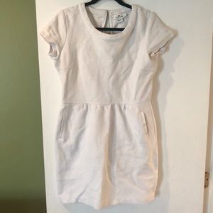 Vineyard vines dress